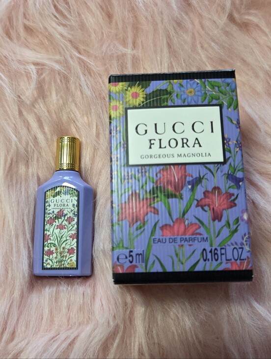 Gucci Other - Gucci Flora Gorgeous Magnolia Mini Coffret Dabber Bottle